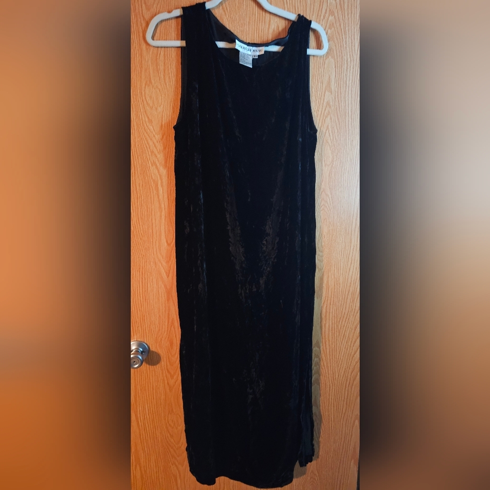 Galinda Wang Elegant Black Velvet Dress 18W